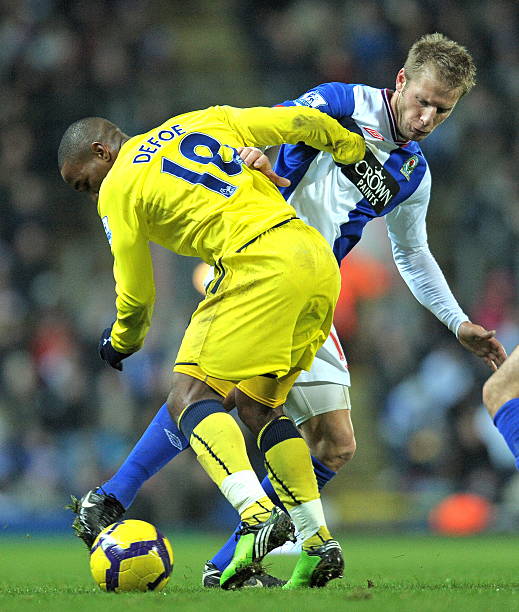 花费巨额资 花费巨额资